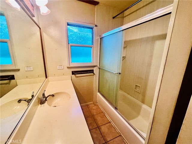 2698 Redlands Drive, Costa Mesa, CA 92627