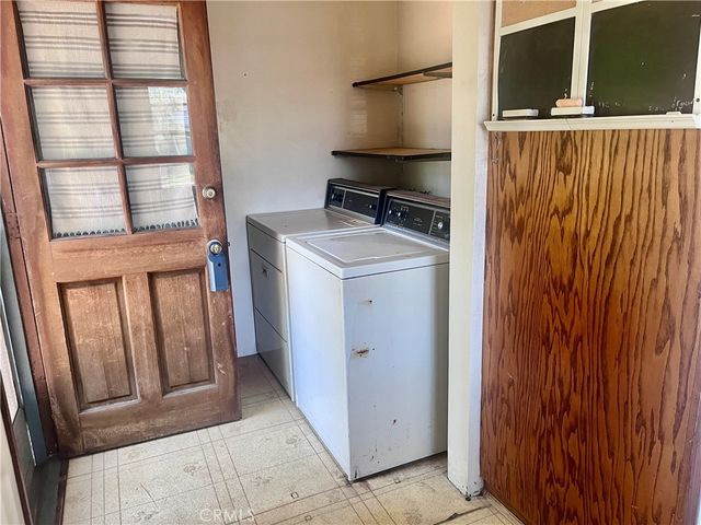 2698 Redlands Drive, Costa Mesa, CA 92627