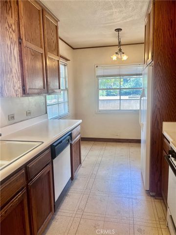 2698 Redlands Drive, Costa Mesa, CA 92627