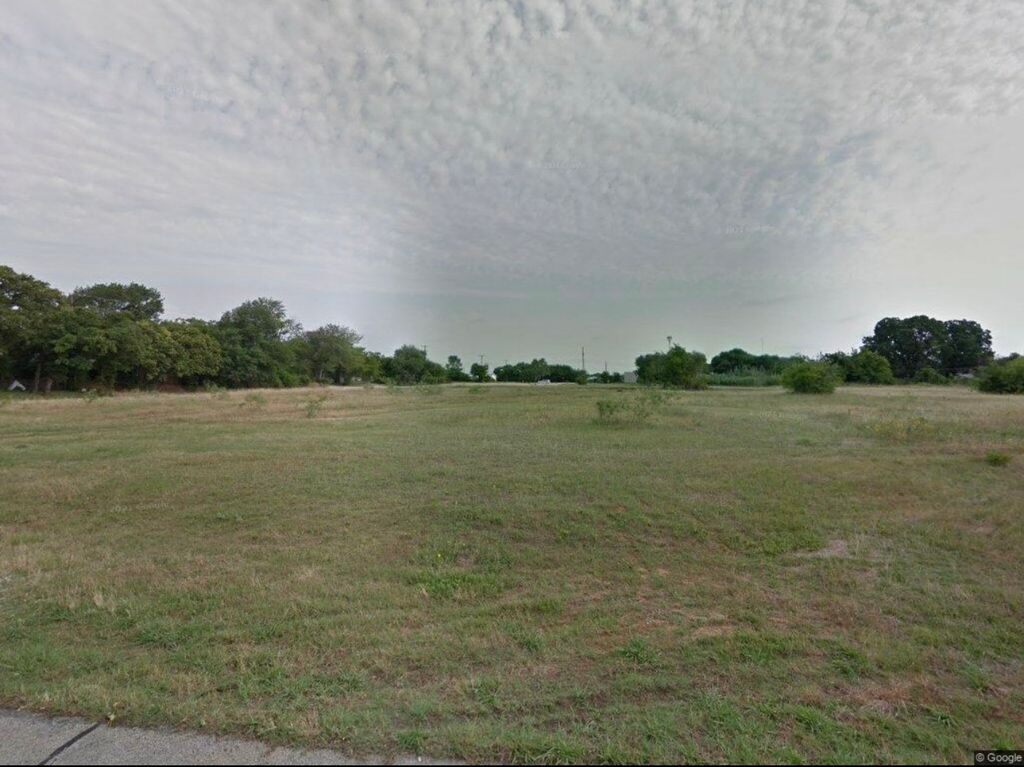 6005 Baylor Street, Fort Worth, TX 76119