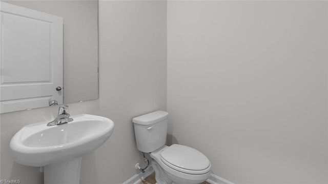 306 Aspen Place Court, Thomasville, NC 27360