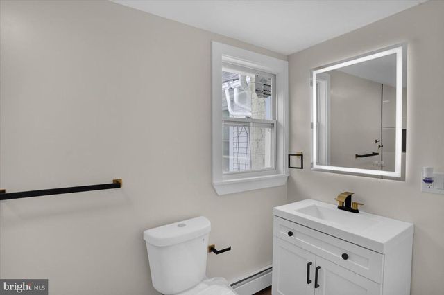 221 E GUILFORD ST, Lebanon, PA 17046