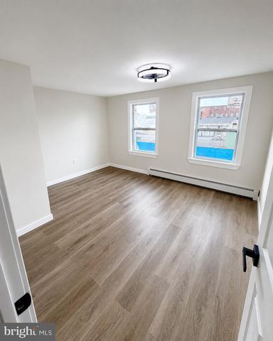 221 E GUILFORD ST, Lebanon, PA 17046