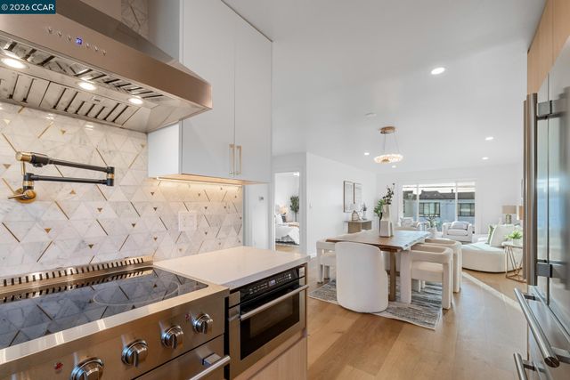 2114 40Th Ave, San Francisco, CA 94116