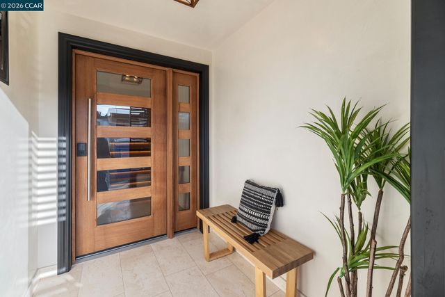 2114 40Th Ave, San Francisco, CA 94116