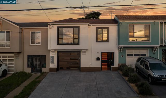 2114 40Th Ave, San Francisco, CA 94116