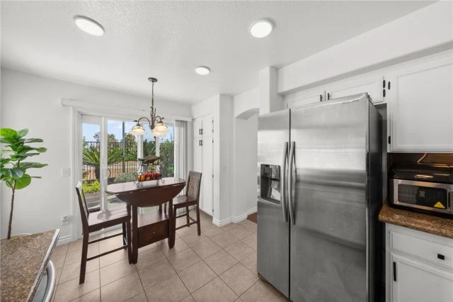 937 Ferndale, Corona, CA 92881