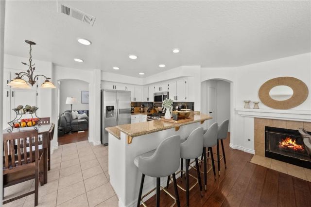 937 Ferndale, Corona, CA 92881