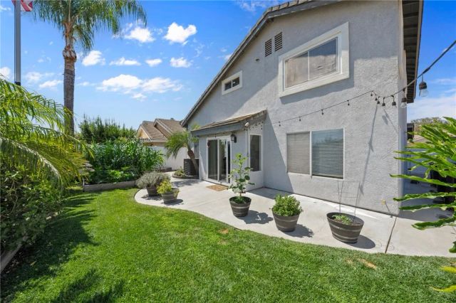 937 Ferndale, Corona, CA 92881