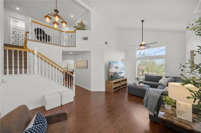 937 Ferndale, Corona, CA 92881