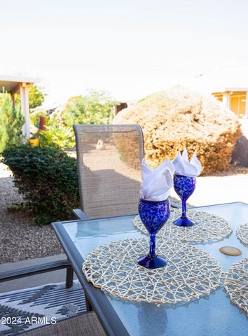 1452 E TORREY PINES Lane, Chandler, AZ 85249