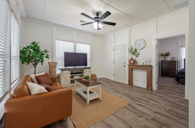 102 4th Street, Sugar Land, TX 77498