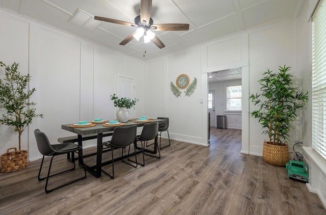 102 4th Street, Sugar Land, TX 77498