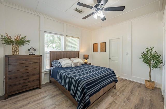 102 4th Street, Sugar Land, TX 77498