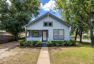 102 4th Street, Sugar Land, TX 77498