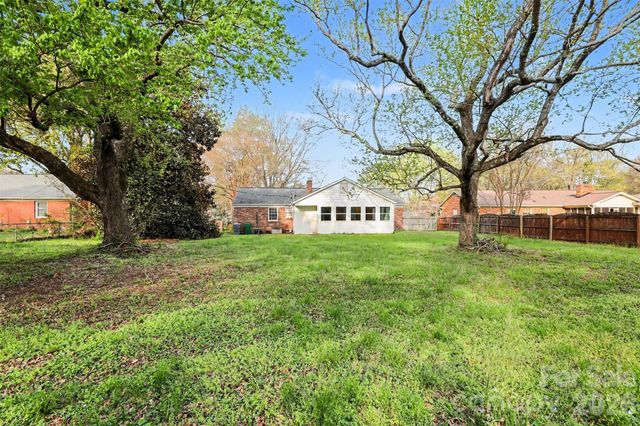 3101 Eastburn Road, Charlotte, NC 28210