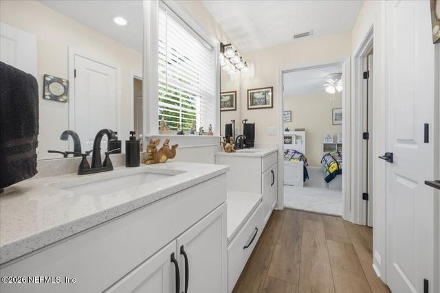 1239 LAKE ASBURY Drive, Green Cove Springs, FL 32043