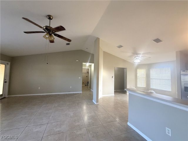 1617 NE 23rd TER, Cape Coral, FL 33990