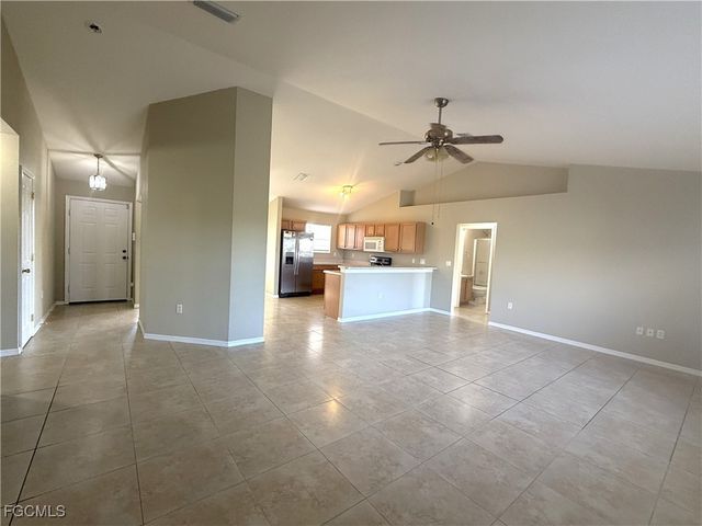 1617 NE 23rd TER, Cape Coral, FL 33990