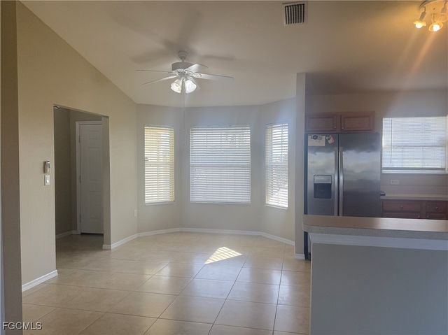 1617 NE 23rd TER, Cape Coral, FL 33990