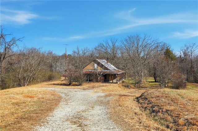 2558 Stonepile Road, Clarkesville, GA 30523