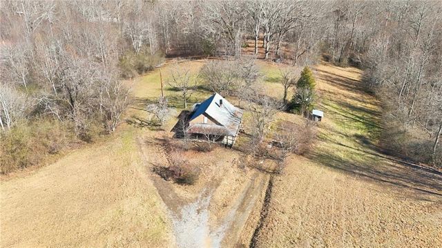 2558 Stonepile Road, Clarkesville, GA 30523