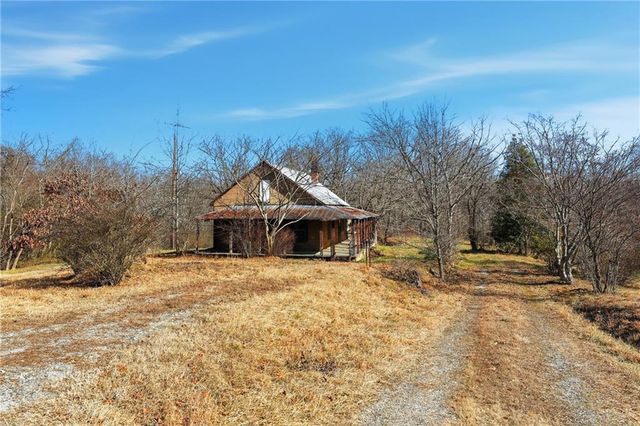 2558 Stonepile Road, Clarkesville, GA 30523