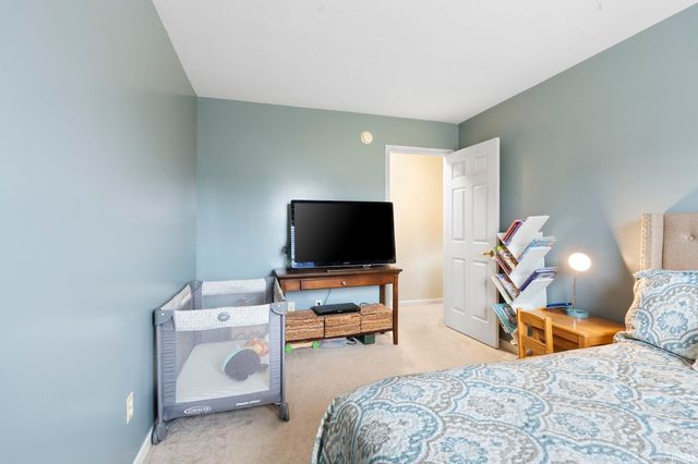 12226 Mossy Oak Run, Fort Wayne, IN 46845