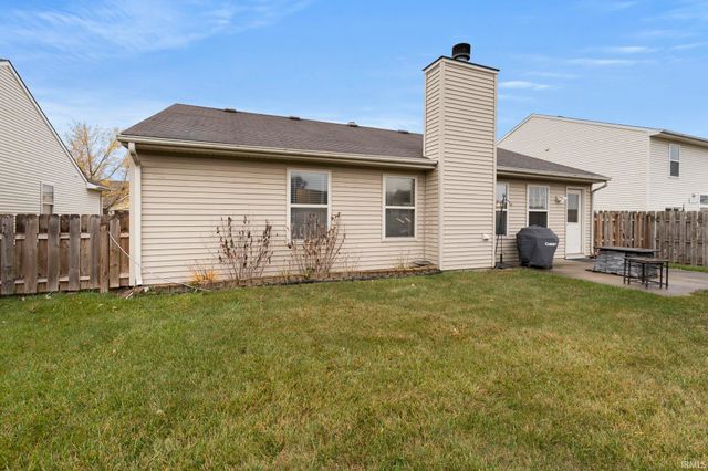 12226 Mossy Oak Run, Fort Wayne, IN 46845