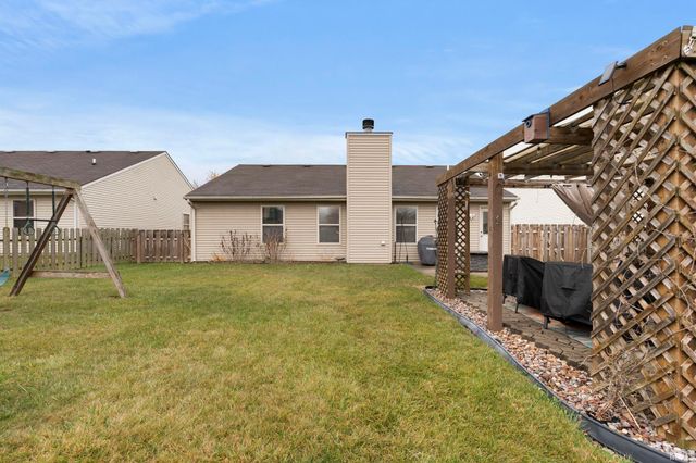 12226 Mossy Oak Run, Fort Wayne, IN 46845