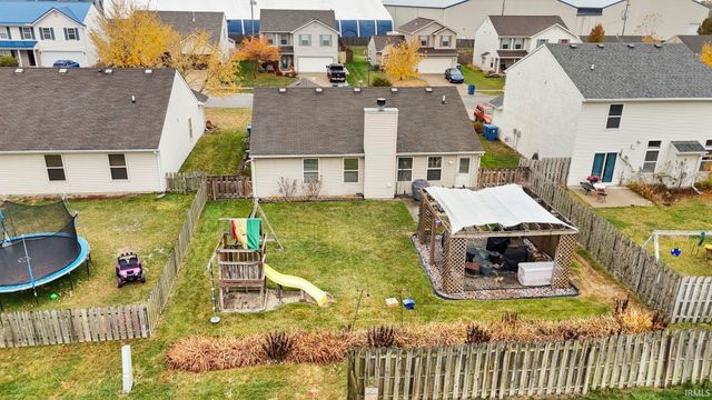 12226 Mossy Oak Run, Fort Wayne, IN 46845