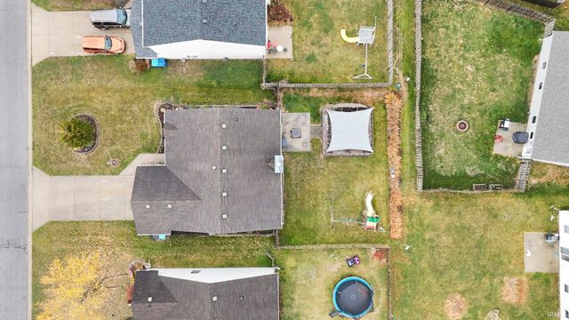 12226 Mossy Oak Run, Fort Wayne, IN 46845