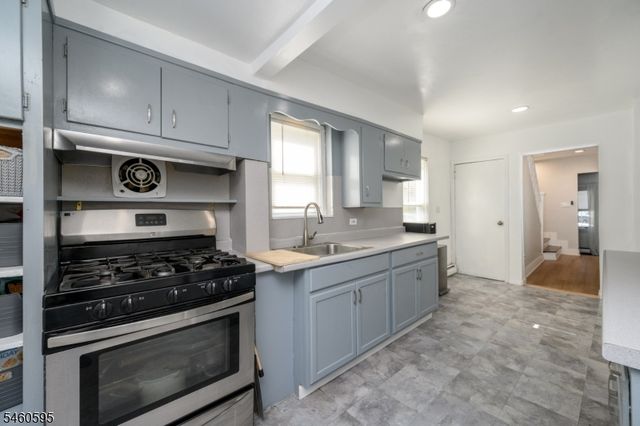 90 Edison Ave, Nutley Twp., NJ 07110