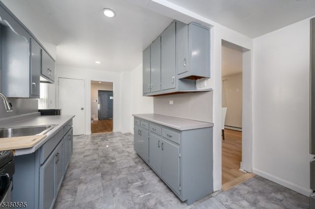 90 Edison Ave, Nutley Twp., NJ 07110