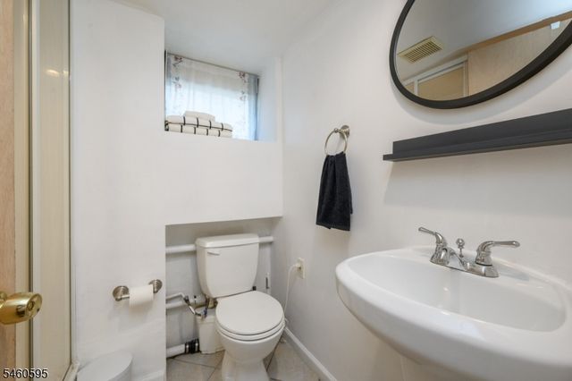 90 Edison Ave, Nutley Twp., NJ 07110