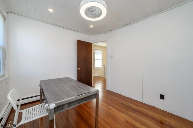 90 Edison Ave, Nutley Twp., NJ 07110