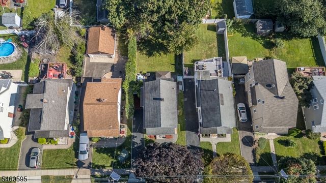 90 Edison Ave, Nutley Twp., NJ 07110
