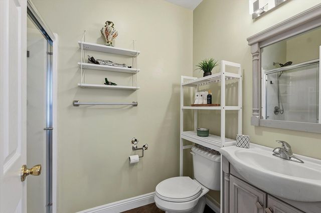 1307 Cross Creek Road, Mahomet, IL 61853