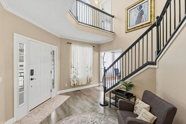 1307 Cross Creek Road, Mahomet, IL 61853