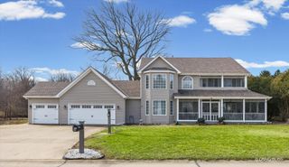 1307 Cross Creek Road, Mahomet, IL 61853