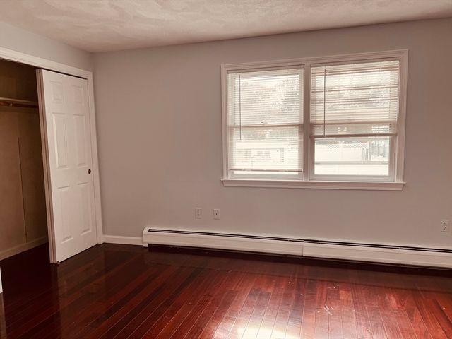 32 Jennifer Ln B, Peabody, MA 01960