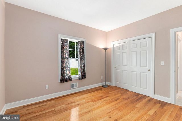 101 CHURCHILL AVE, Somerset, NJ 08873