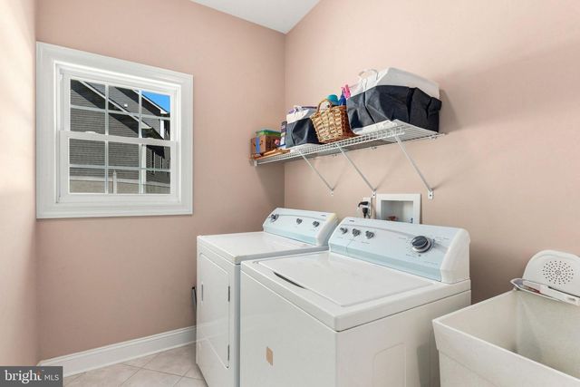 101 CHURCHILL AVE, Somerset, NJ 08873