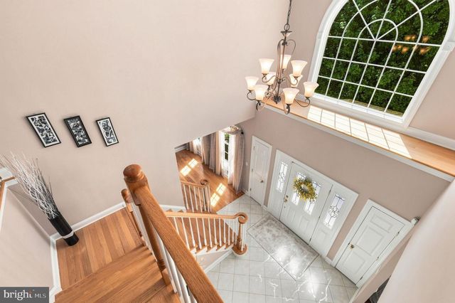 101 CHURCHILL AVE, Somerset, NJ 08873