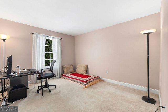 101 CHURCHILL AVE, Somerset, NJ 08873