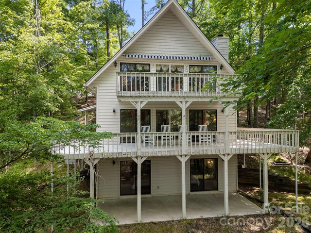 43 Hungryneck Hollow Lane, Saluda, NC 28773