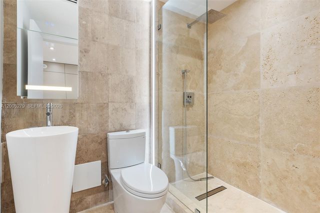 2301 Collins 1011 1011, Miami Beach, FL 33139