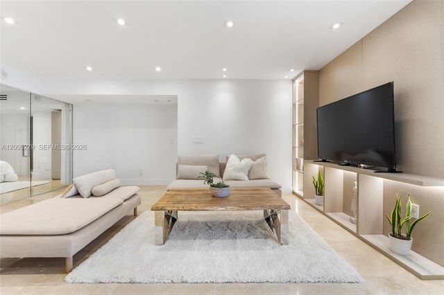 2301 Collins 1011 1011, Miami Beach, FL 33139