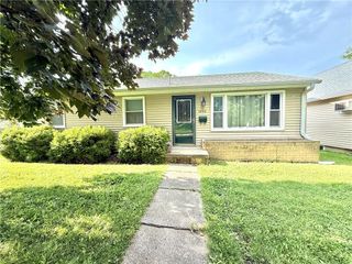 1303 E 3RD Street, Maryville, MO 64468