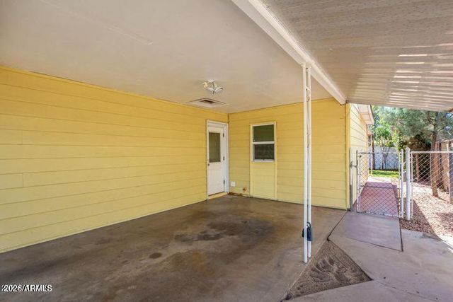 1629 W Bentley Street, Mesa, AZ 85201